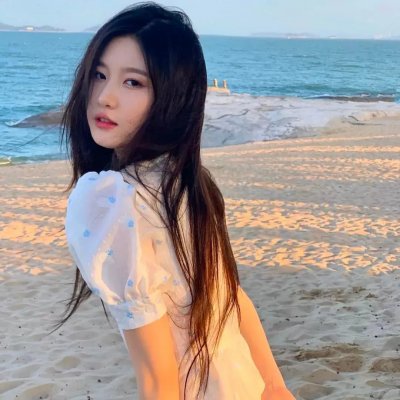 火车上的女孩2021